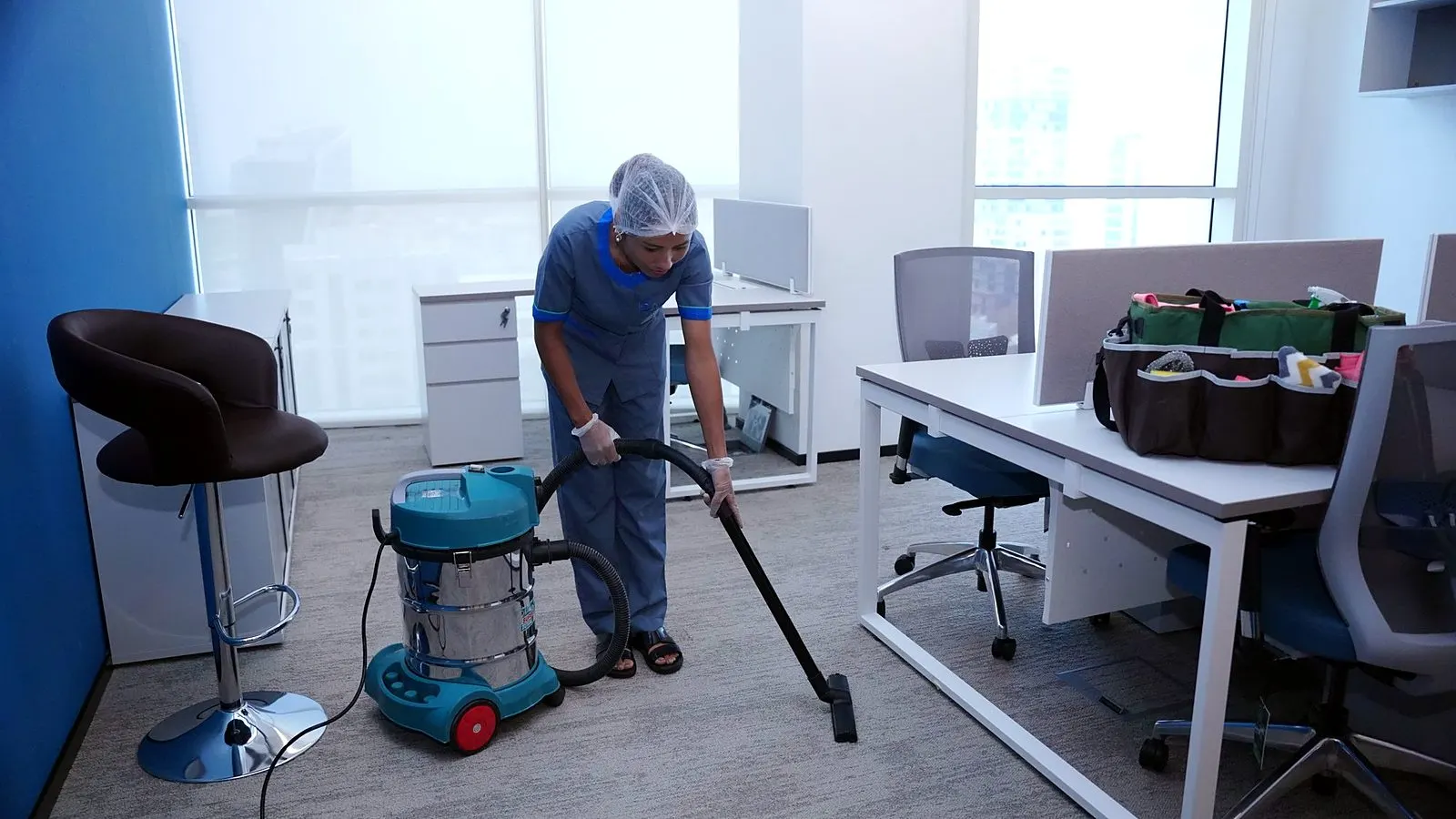 Building Cleaning Contracts in Qatar